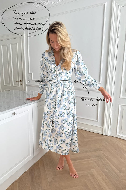 AdelIC Langes Kleid - Blaues Hortensie Druck